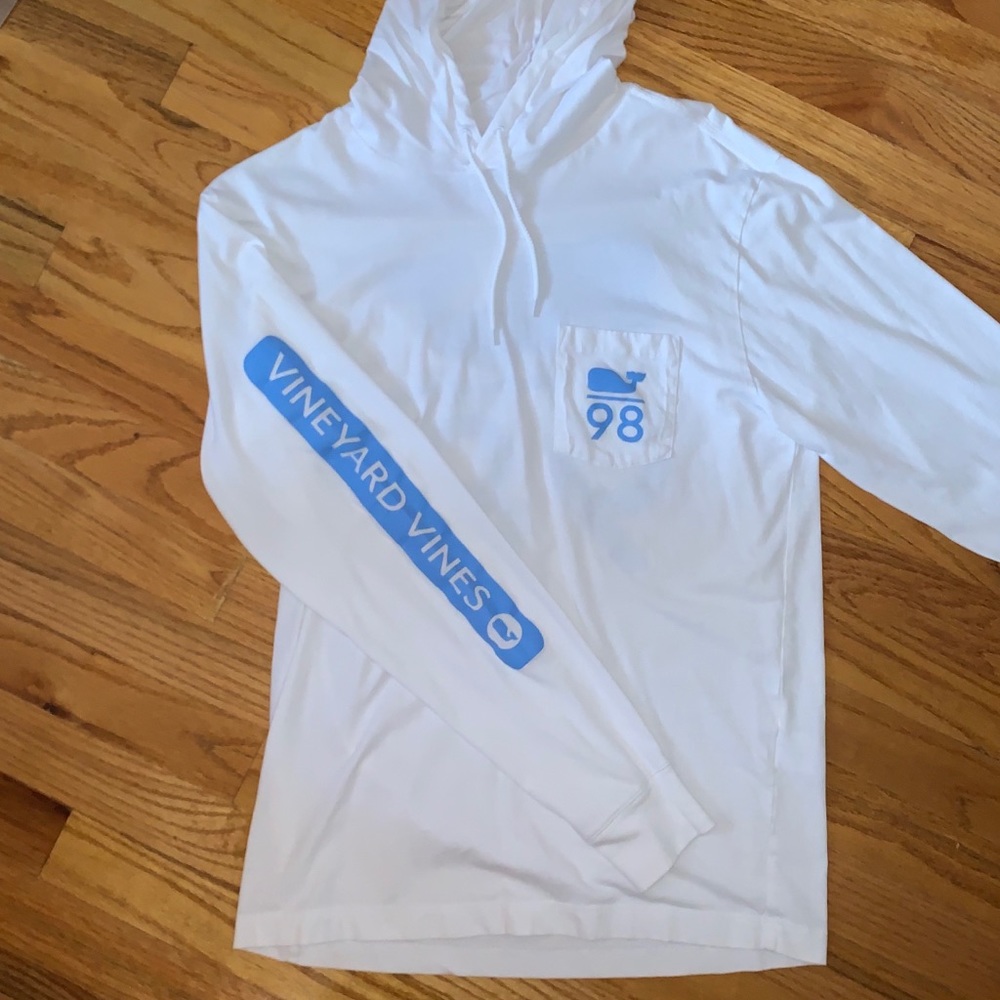 vineyard vines 98 blue and white long sleeve